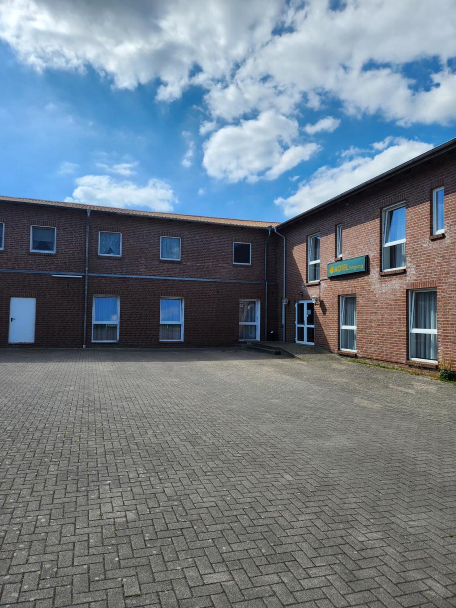 Hotel Hoyers In Pinneberg Prisdorf Exteriér fotografie